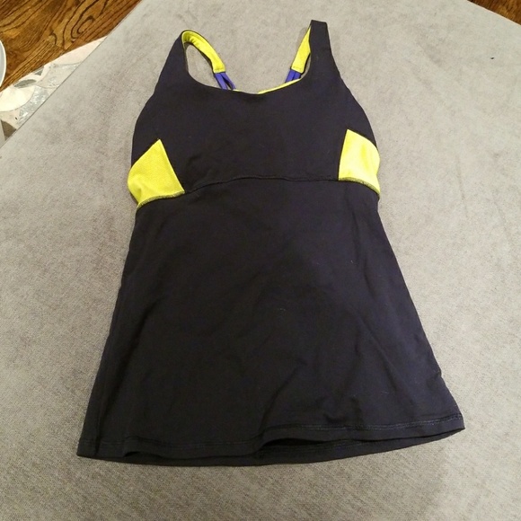 Fabletics Tops - Athleta Sleeveless Top Fabletics Tops - Athleta Sleeveless Top